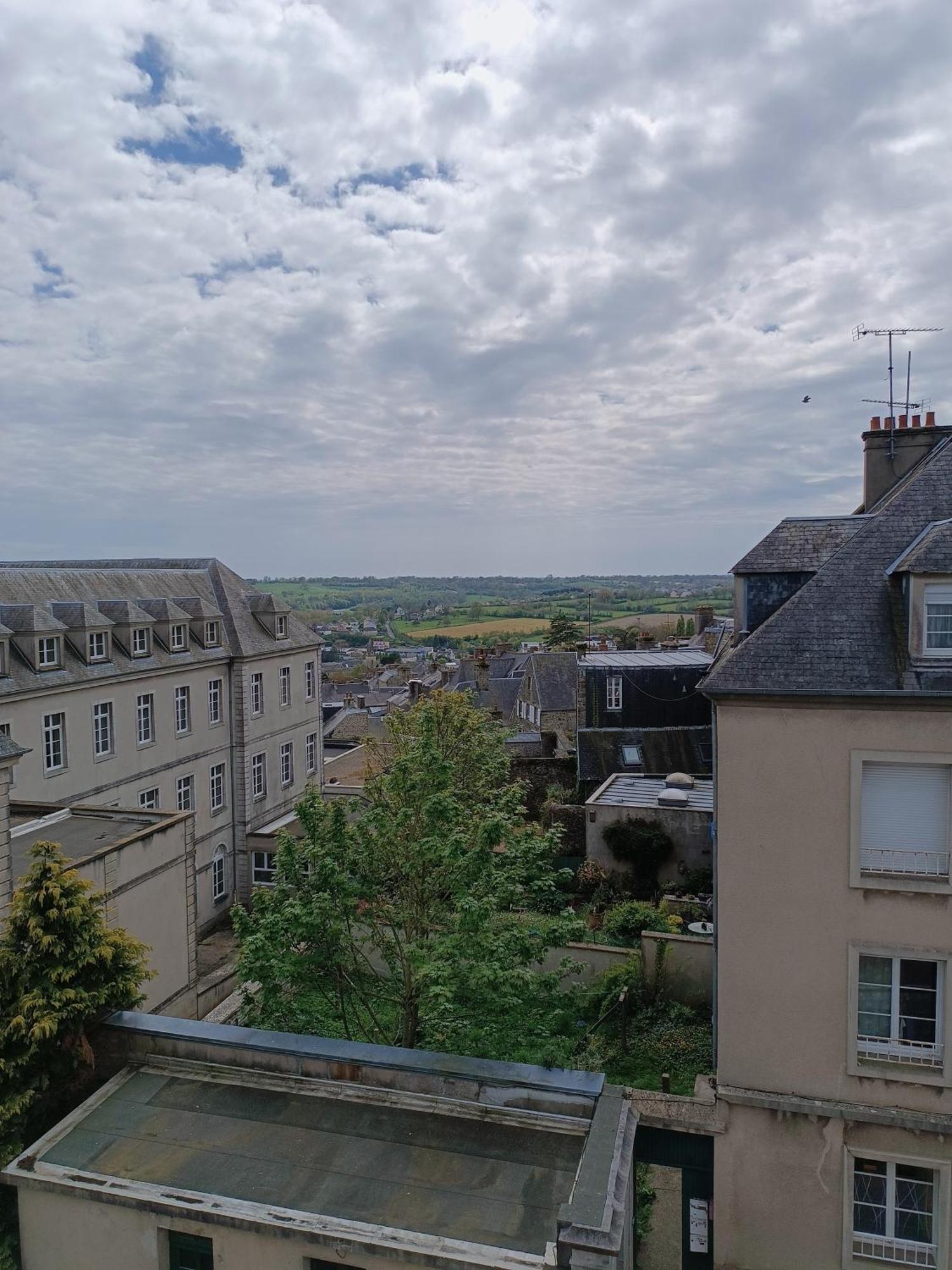 Elegant Studio ~Hyper Centre~ Appartement Coutances Buitenkant foto